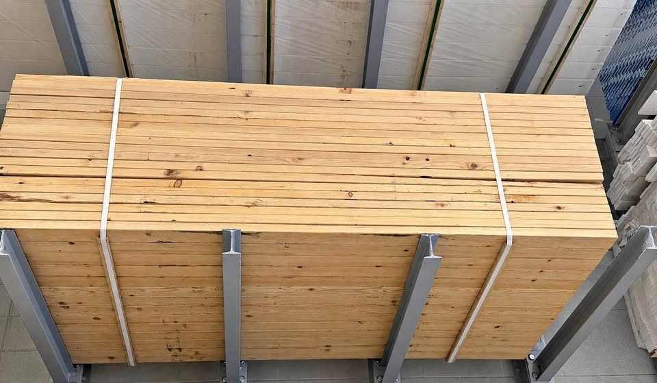 2x4x8 studs