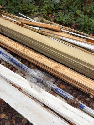 Assorted wood