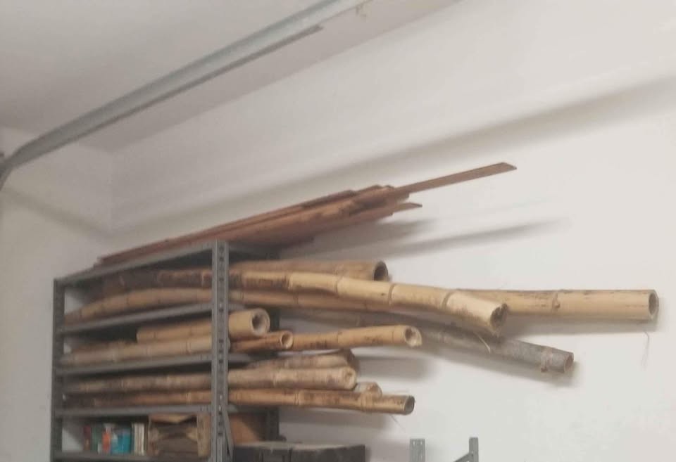 Various wood pieces for sale - Image 4