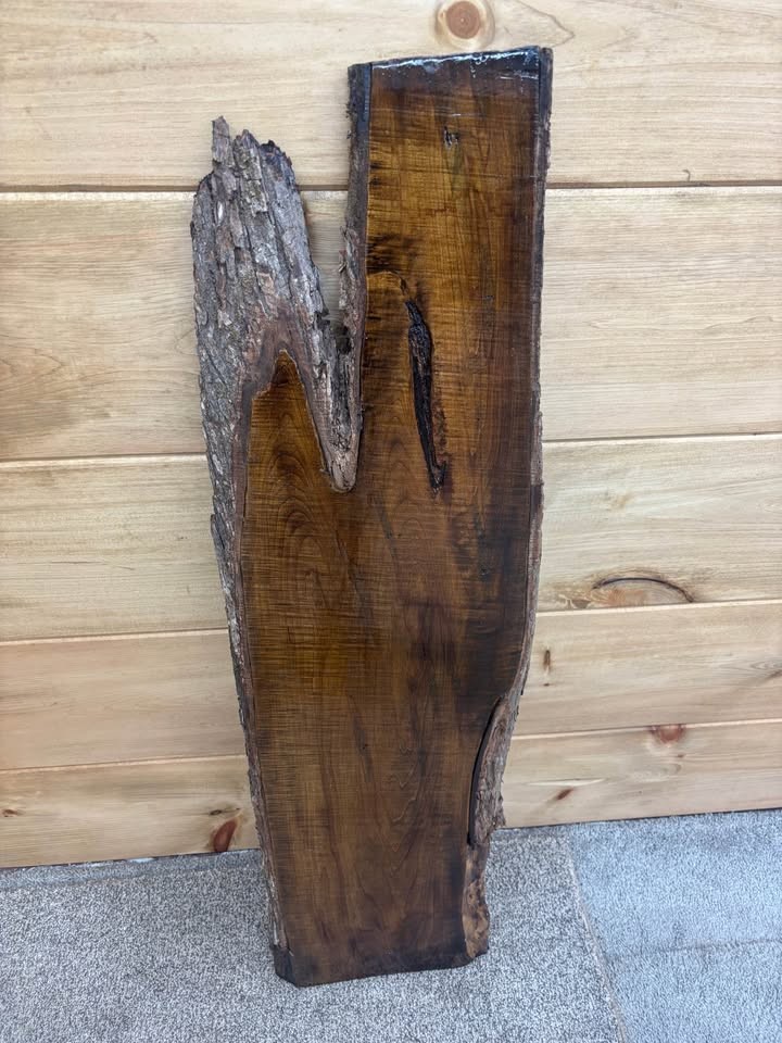 Beautiful Rustic Live-Edge Wooden Slab

Quality Thrift 
[hidden information]
 [hidden information] - Image 2