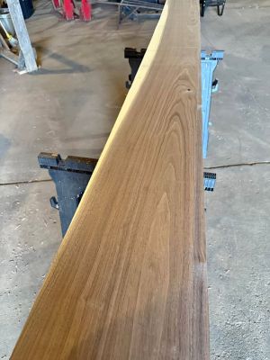 Black Walnut (9 ft + Kiln Dried)