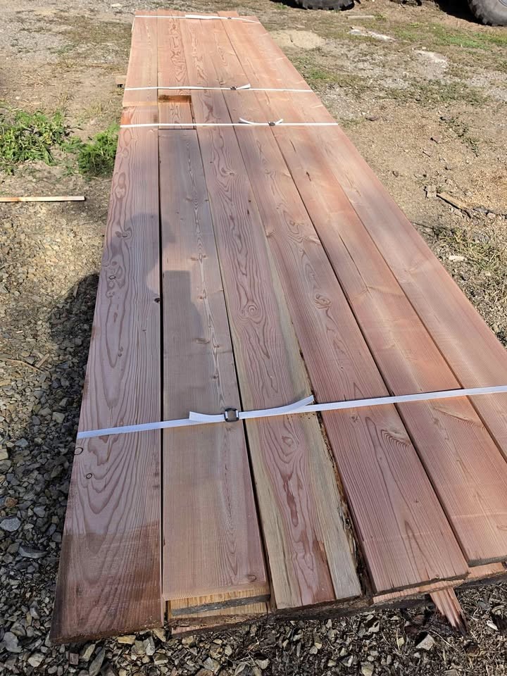 (22) 2 x 8 x 16' Fir Boards - Floor Joists - Image 1
