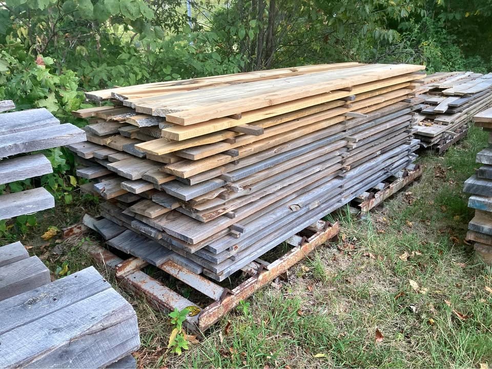 Rough Cut Lumber 1x4s, 1x6s, 8-12’ lengths (Yellow Pine & Poplar) - Image 1