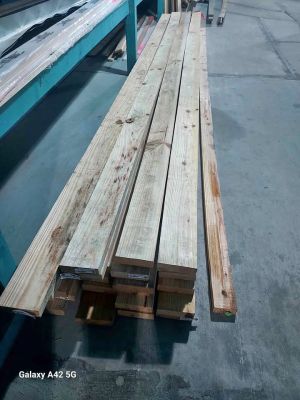 24 BARROTES DE 2X6X16 DE PINO A $12 CADA UNO