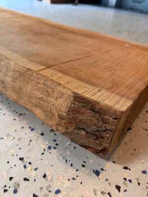 Hardwood Lumber Scraps and Slabs