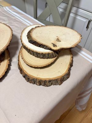 Natural Wood Slices for Crafts and Decor . Great for tablescapes.
.