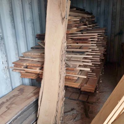 Oak, walnut, maple lumber for sale