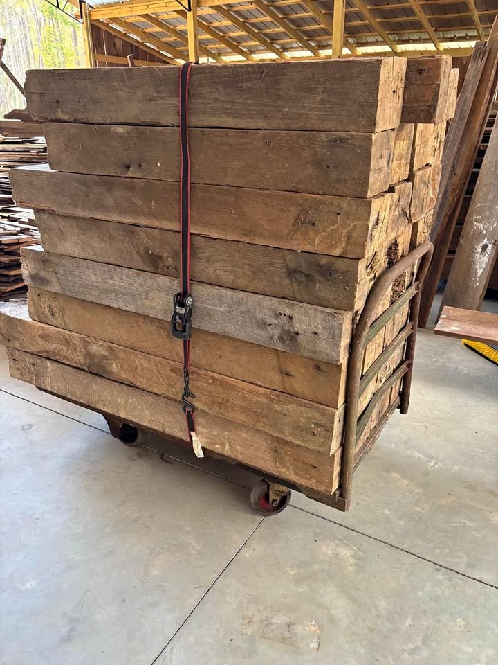 Attention Woodworkers!
Antique White Oak Beams 6”x8”x48” - Image 1