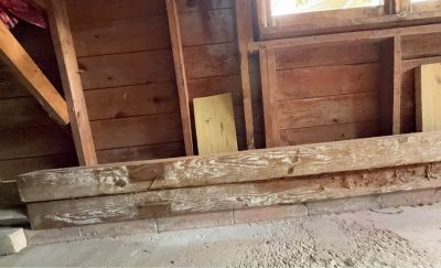 2- Reclaimed Wooden Barn Beams