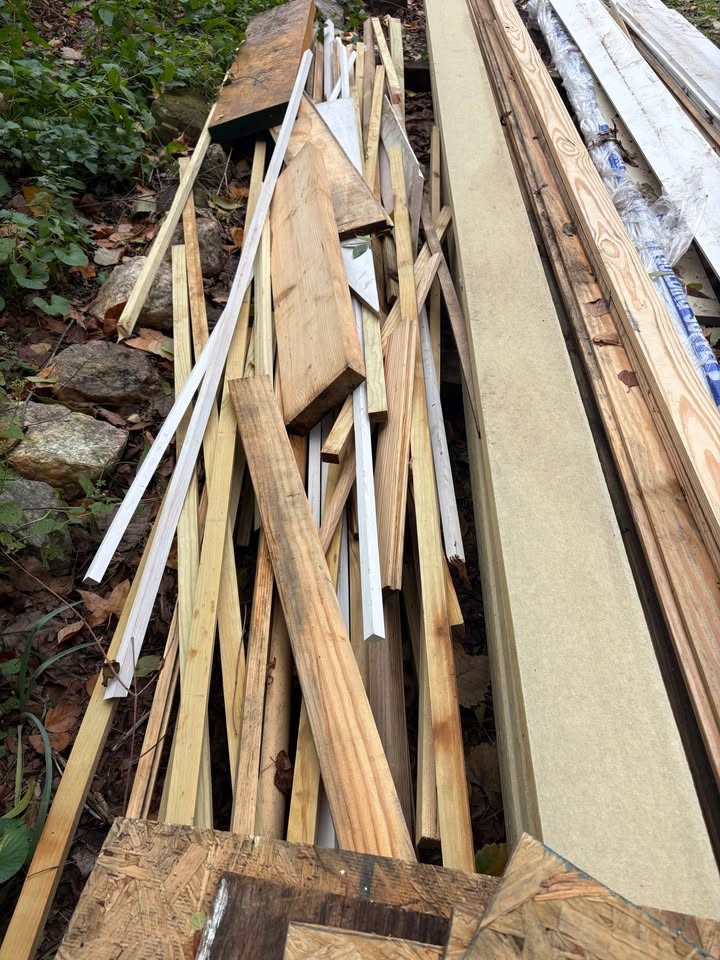 Assorted wood - Image 3