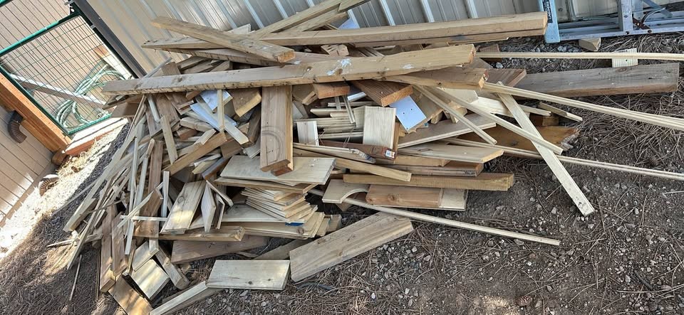Clean lumber / scrap wood - Image 2