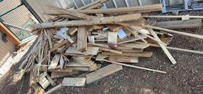 Clean lumber / scrap wood