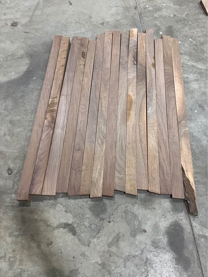 Walnut Lumber Boards - Image 5