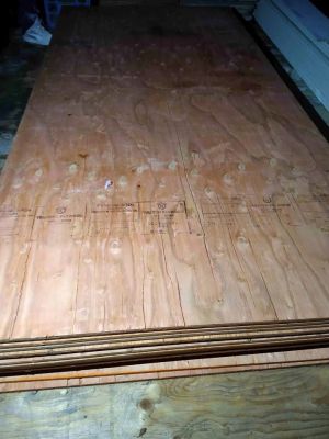 Fire retardent plywood