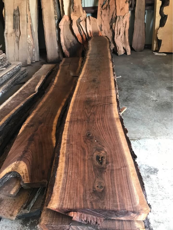Walnut warehouse - Image 4