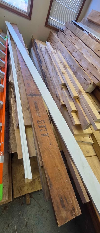 Various types and sizes of wood
Live edge
8x8
12x12
250 yr old wood
Pine
1-1.5" thick upto 12" wide - Image 5