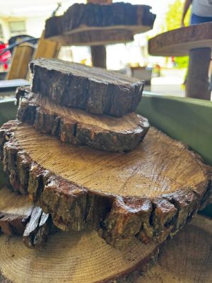 Wood slabs for centerpieces