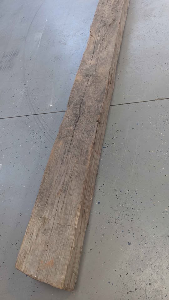 Barn beam - Image 2