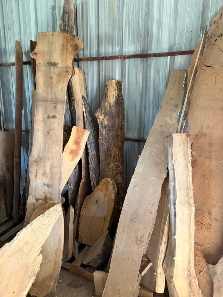 Kiln Dried Slabs White/Red/Black Post Oak, Sweet Gum Locally Milled Project Ready Bundle Discounts - Image 6