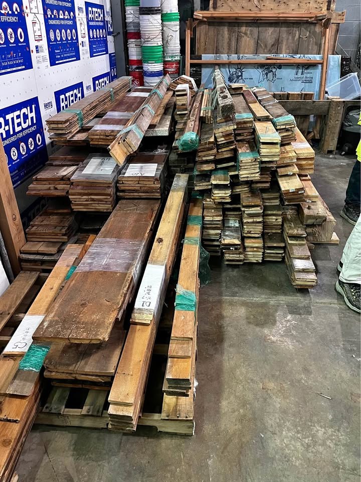 Barn wood - Image 1