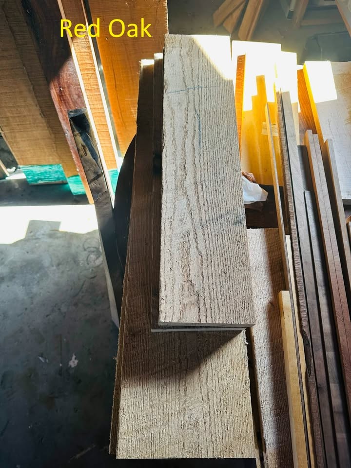 Hardwood bundle Pecky Bolivan walnut (exotic) Black walnut Maple Red oak with alot of scrap cuts - Image 5