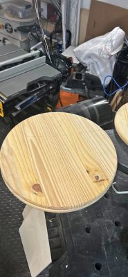 Round Pine Wood Tabletop 17.5 inches or have 15 inch x1 inch