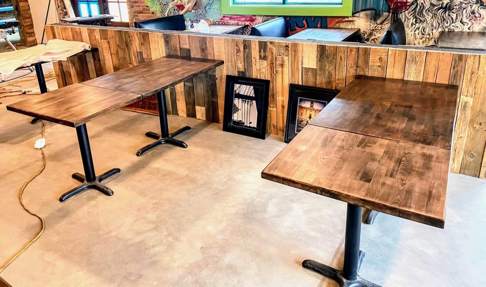Reclaimed Pallet Boards $16 per bundle - Image 7