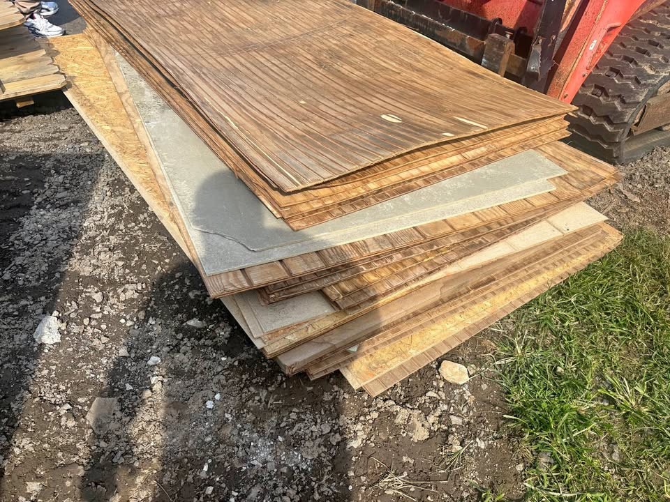 t1-11 and wood panel boards - Image 1