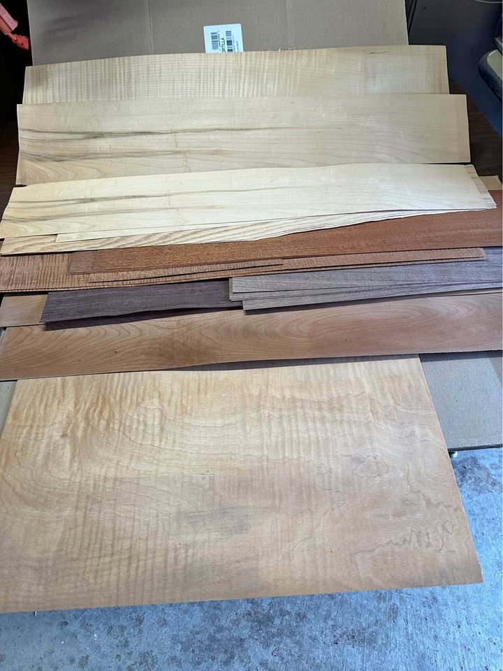Various WOOD VENEERS - Image 1