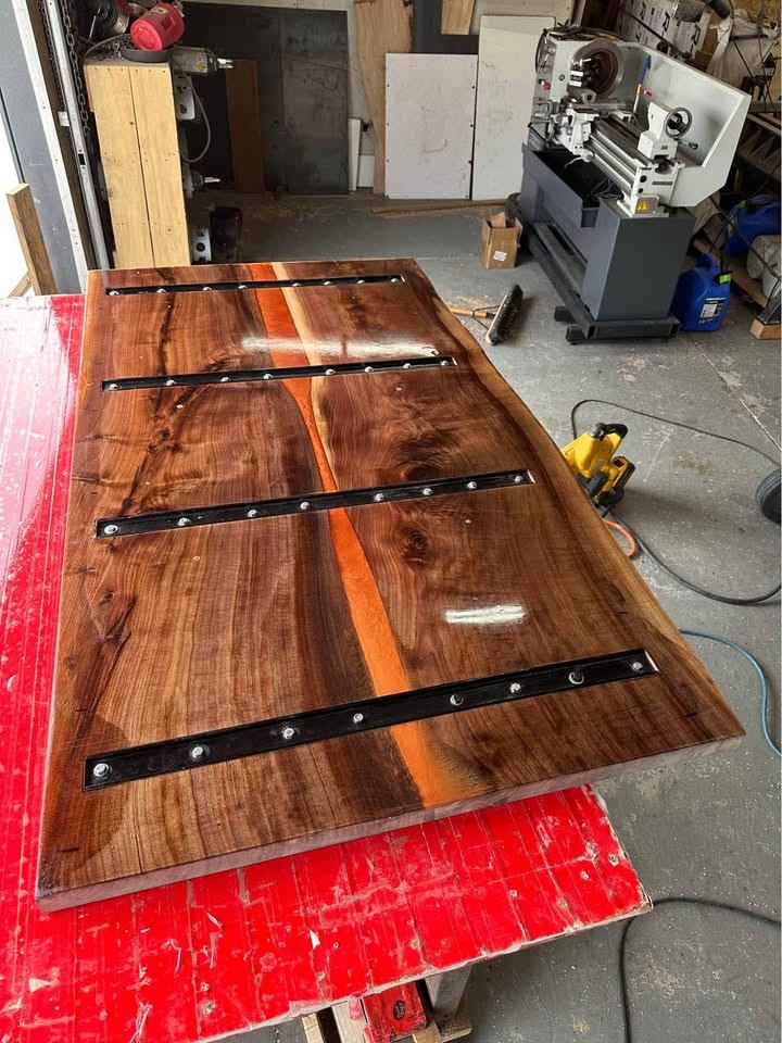 LIVE EDGE WOOD SLABS OAK, MAPLE, ELM, WALNUT, SAWMILLING W/ WOODMIZER SUPER 70 SAWMILL - Image 7