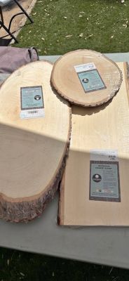 Walnut Hollow Basswood Country Rounds and Plank Craft Wood Lot