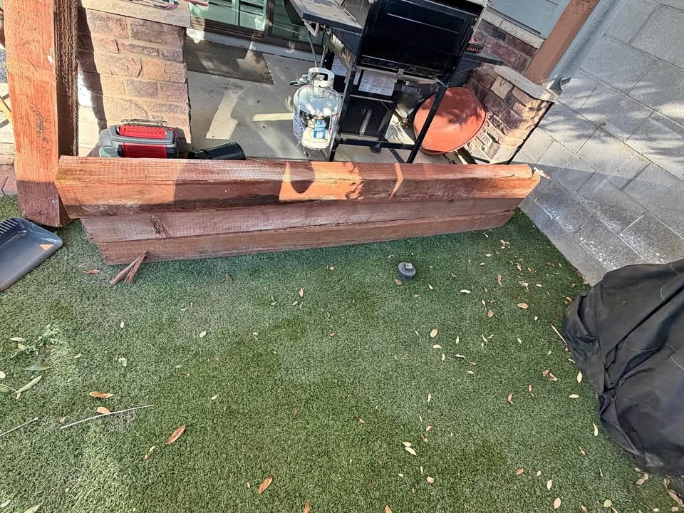 Redwood Lumber Posts - Image 1