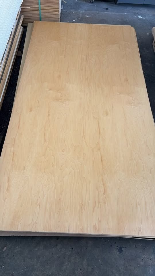 Maple plywood 3/4" pre-finished - Image 7