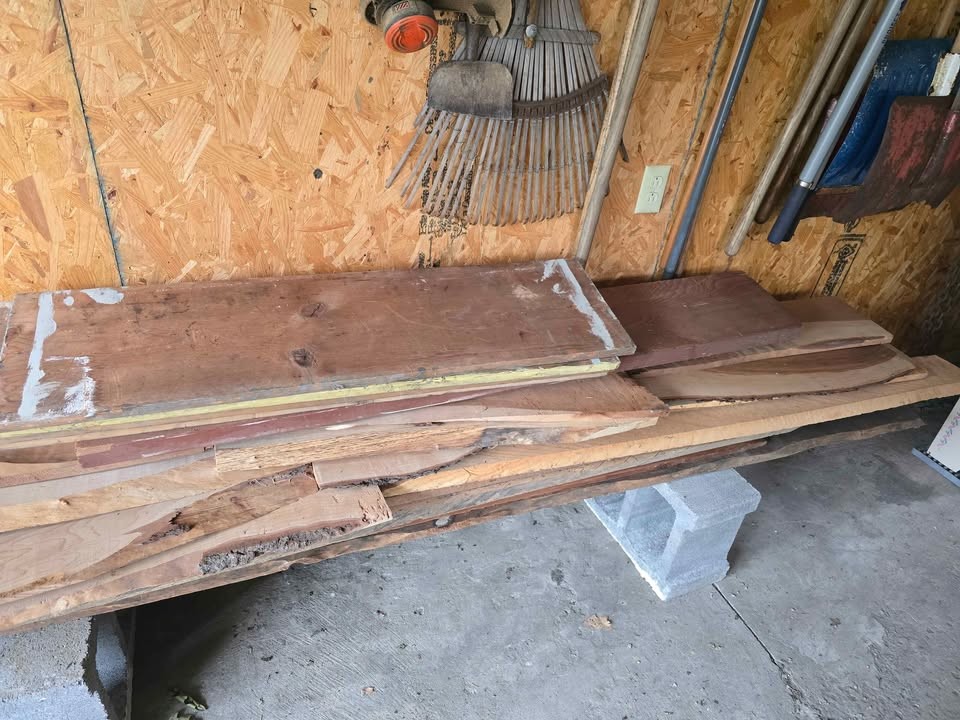 Assorted Hard Wood Boards - Image 3
