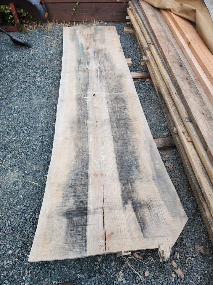 Huge Pine slabs kiln dried - Image 3