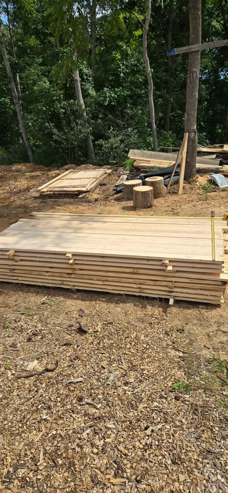 Rough cut pine boards - Image 3