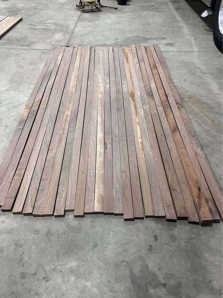 Walnut Lumber Boards - Image 3
