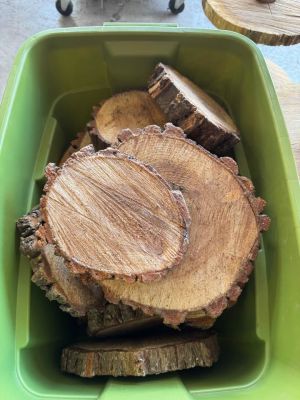 Wood slabs for centerpieces