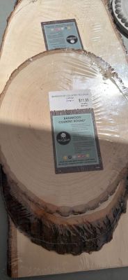 Walnut Hollow Basswood Country Rounds and Plank Craft Wood Lot