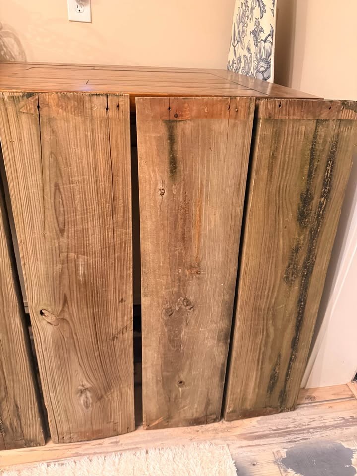 Six Rough Cut Pine Weathered Grey Wood Boards - Image 7