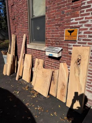 Small slabs and hardwood offcuts