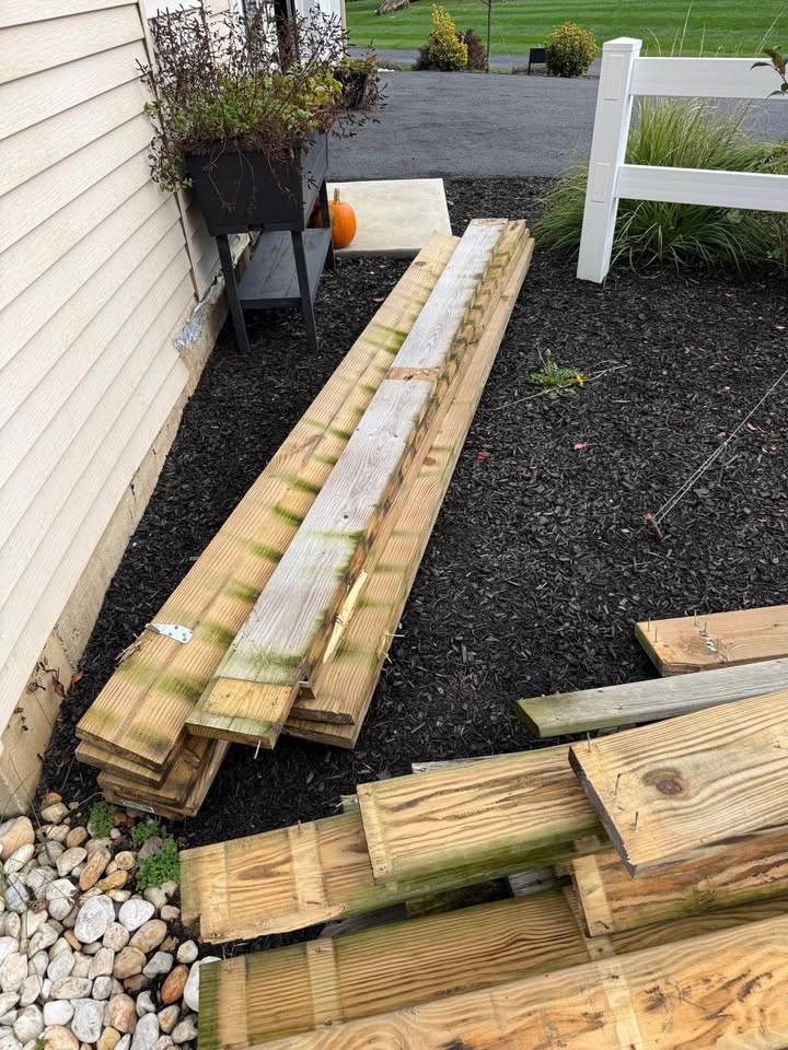 Reclaimed Pressure Treated Lumber Bundle - Image 4