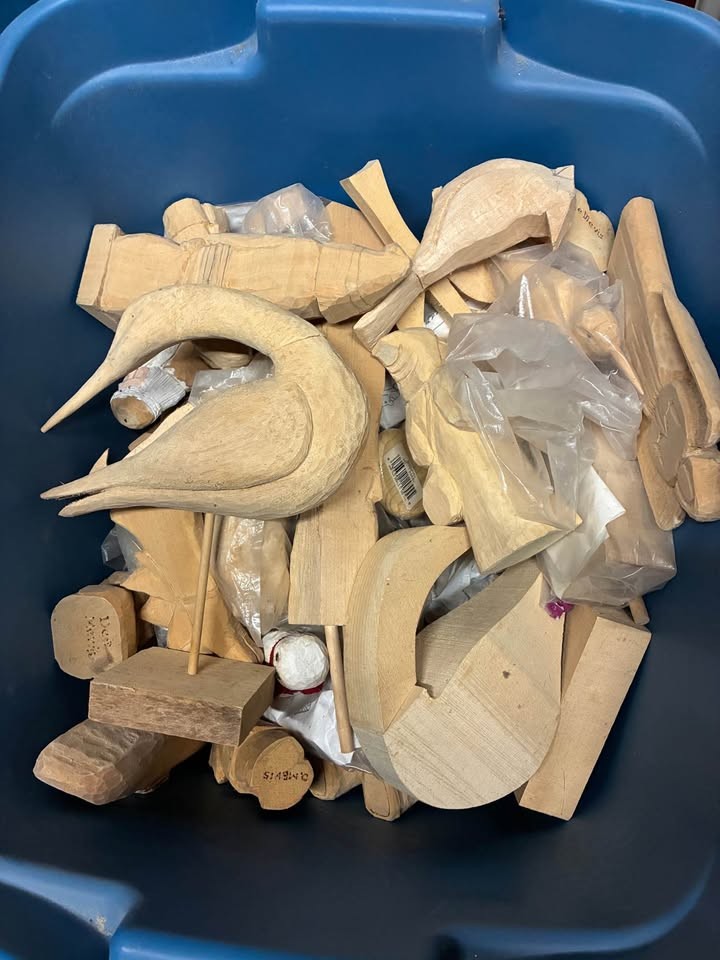 KILN DRIED CARVING WOOD - Image 3