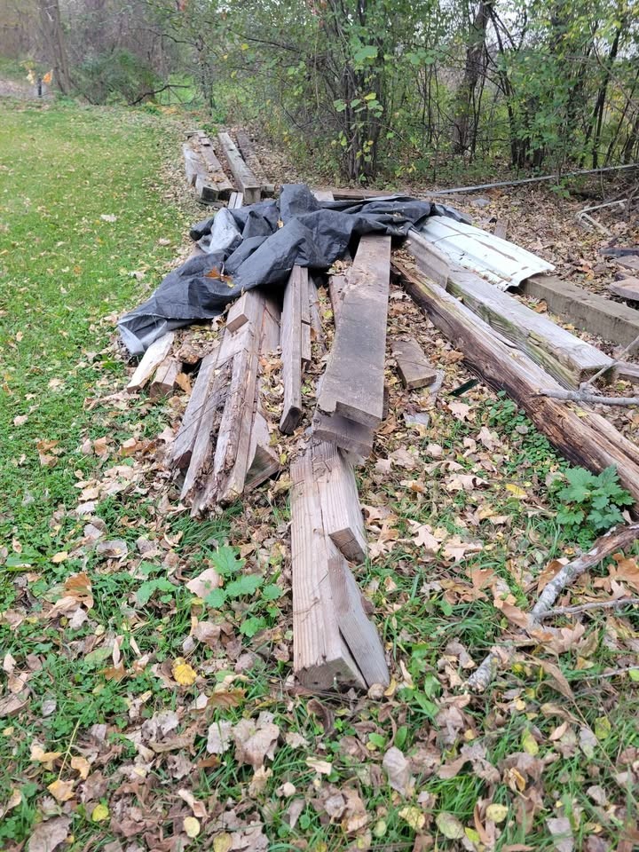 Reclaimed Wood Planks and Beams - Image 7