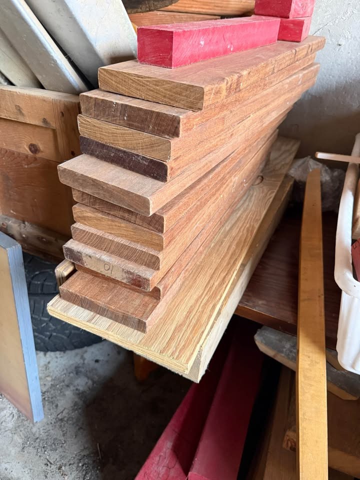 Assorted hard Wood and lumber for woodworking - Image 2