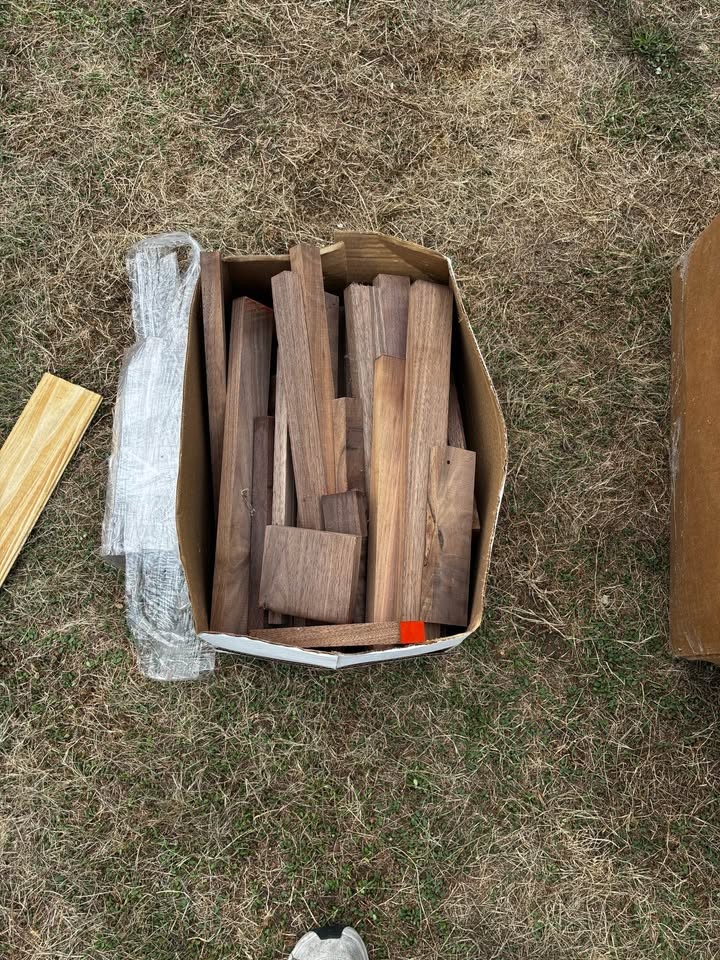 Black walnut hard wood - Image 2
