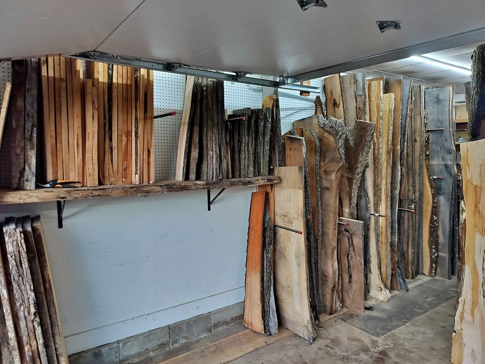 Live edge slabs - Image 1