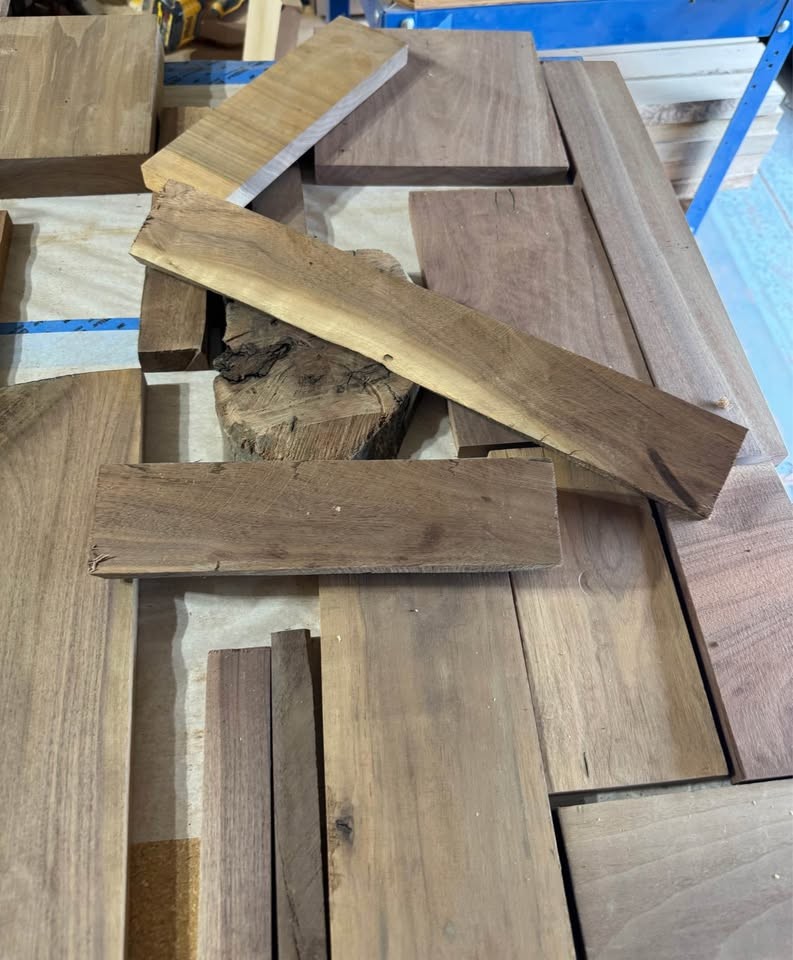 Black Walnut hardwood live edge slabs and lumber. Perfect for woodworking, cutting boards, furniture - Image 10