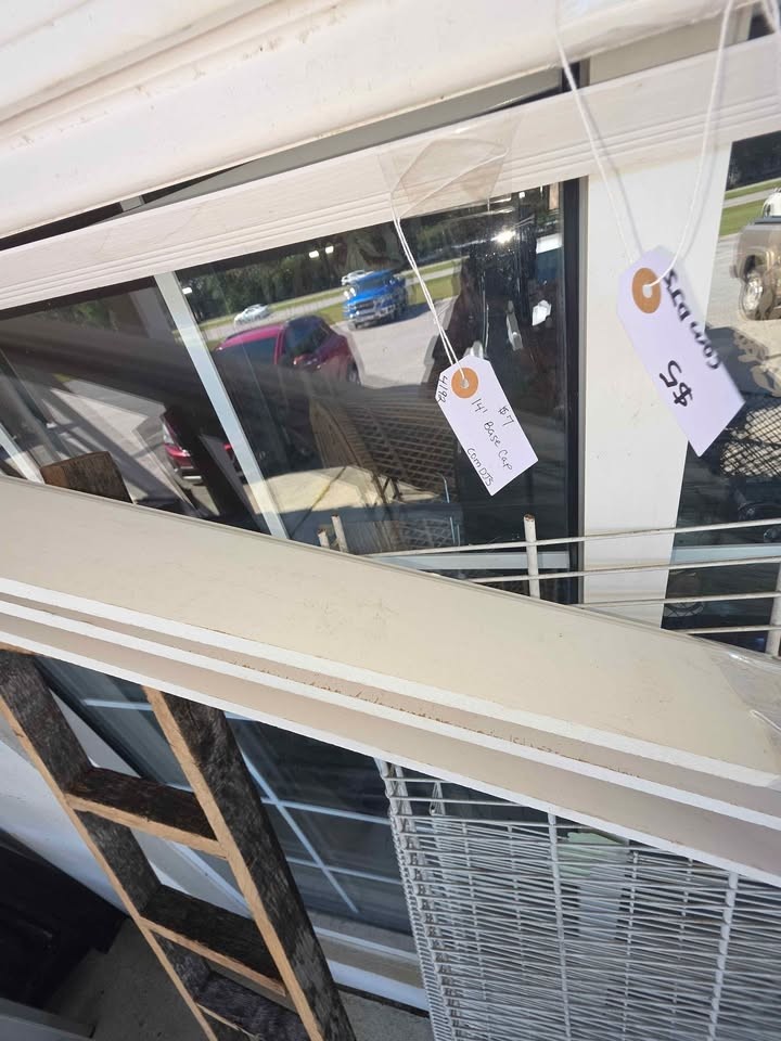 Trim: 442 Casing/Base Cap/Baseboard - Image 2