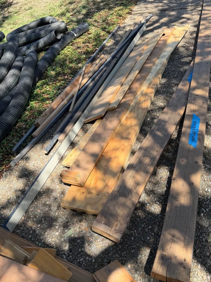 Miscellaneous wood pieces, pine, cypress, cedar - Image 2